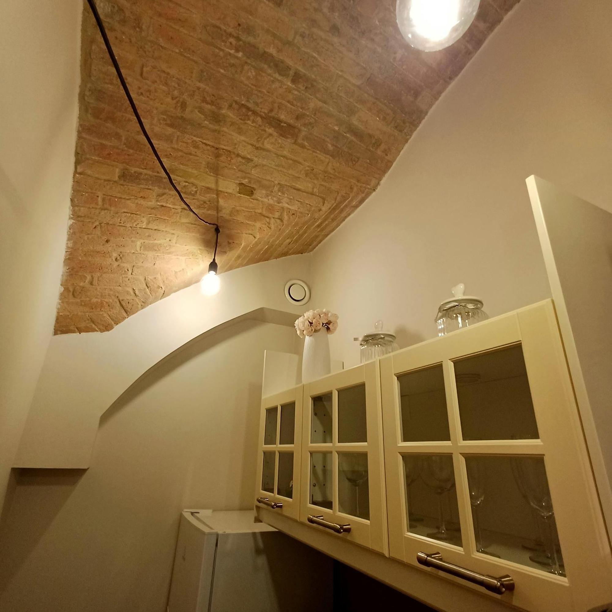 דירות פרוג'ה Loft Gioia חדר תמונה