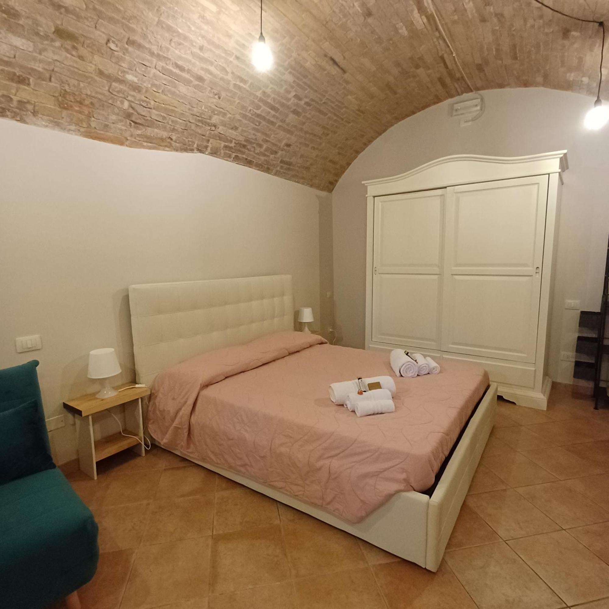 דירות פרוג'ה Loft Gioia מראה חיצוני תמונה